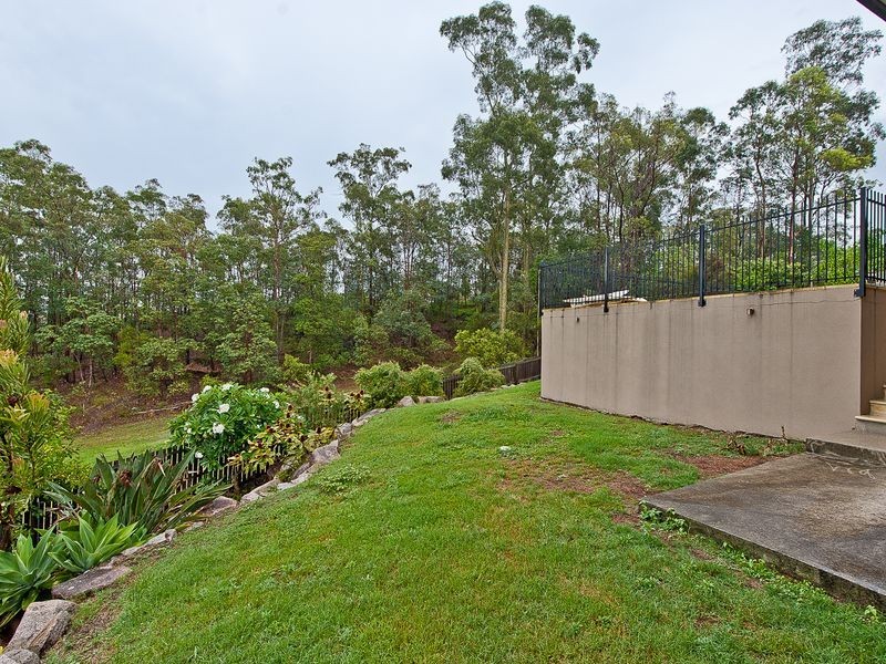 85 Hillenvale Avenue, Arana Hills QLD 4054