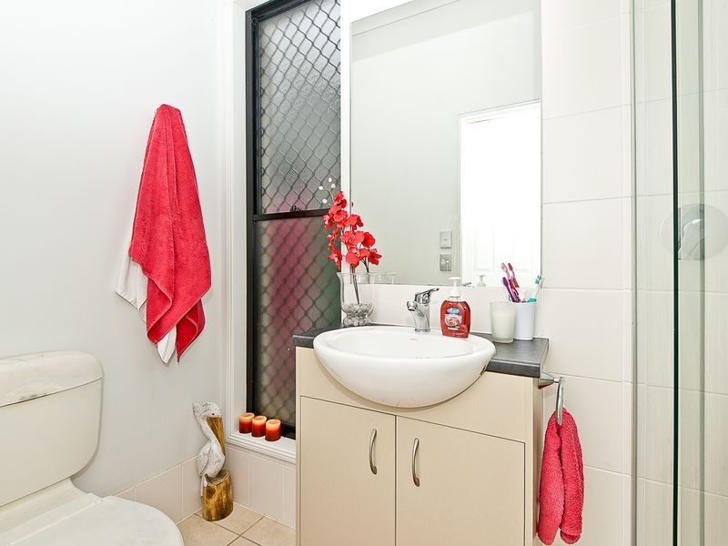 85 Hillenvale Avenue, Arana Hills QLD 4054