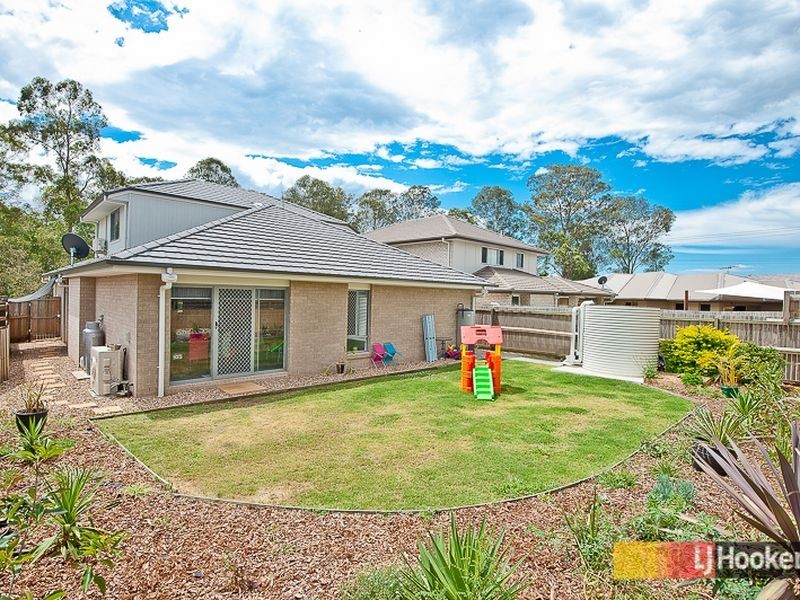 18 Castlewellan Circuit, Warner QLD 4500