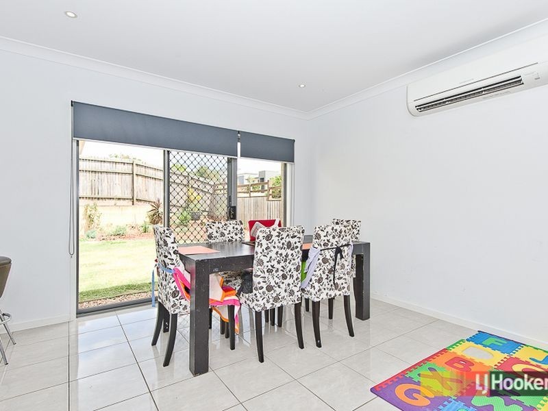 18 Castlewellan Circuit, Warner QLD 4500