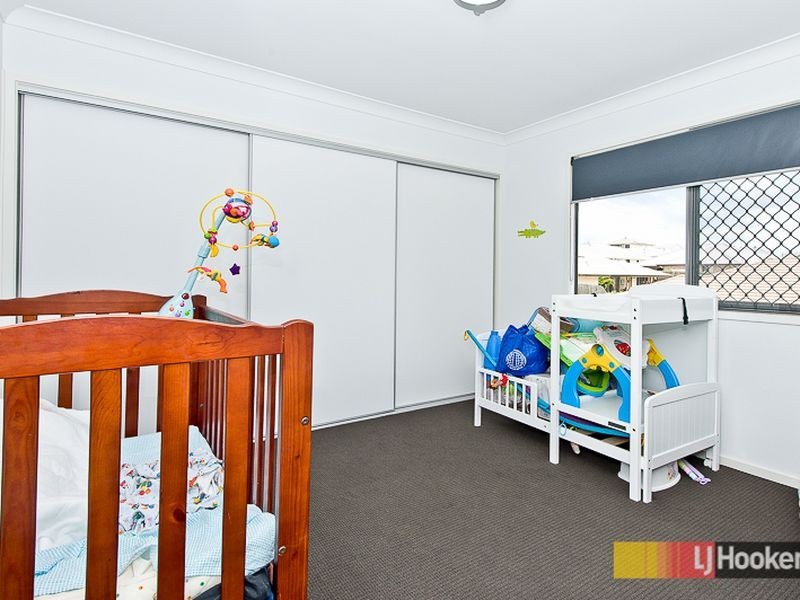 18 Castlewellan Circuit, Warner QLD 4500