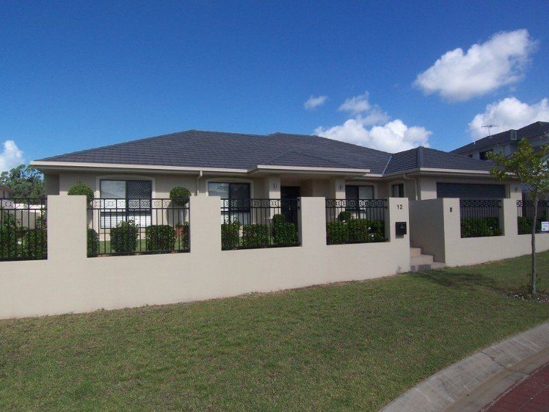 12 Cienna Place, Bridgeman Downs QLD 4035