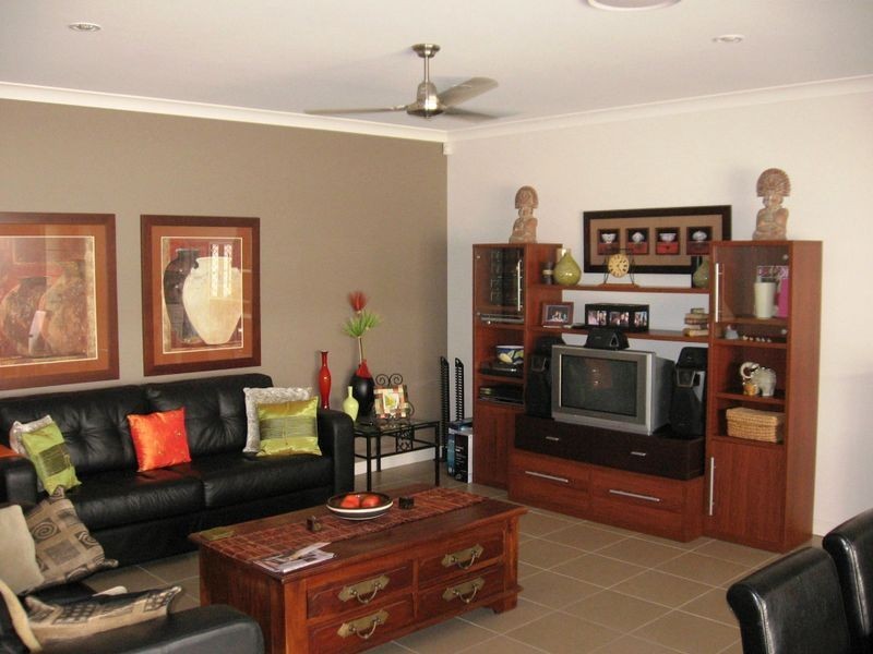 12 Cienna Place, Bridgeman Downs QLD 4035