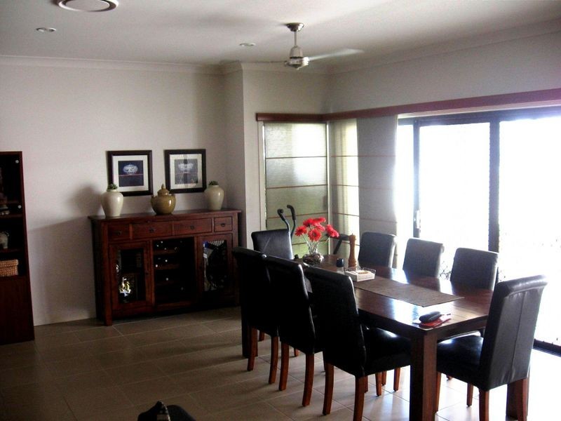 12 Cienna Place, Bridgeman Downs QLD 4035