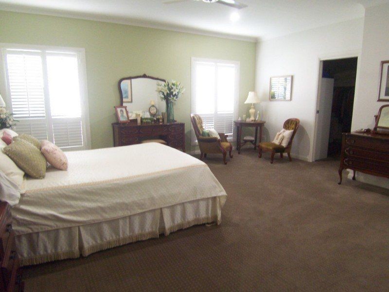 12 Cienna Place, Bridgeman Downs QLD 4035