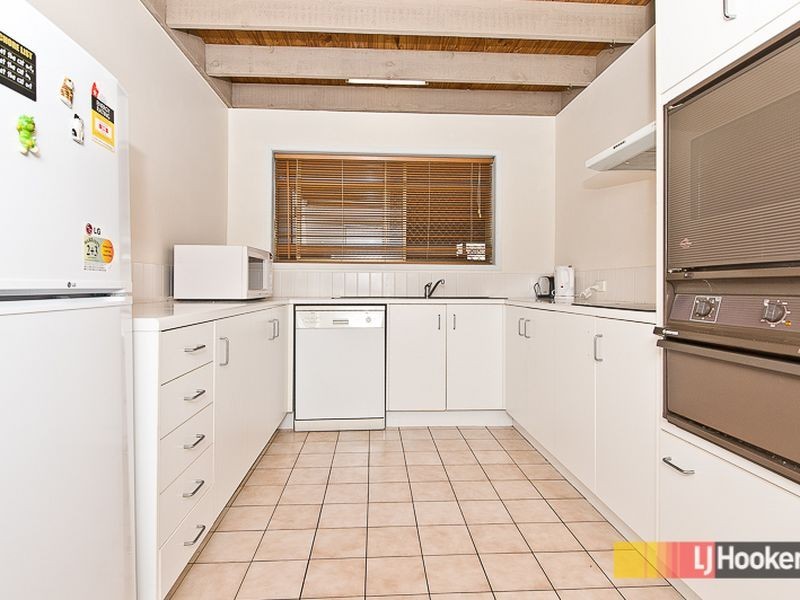 2/11 Balcara Avenue, Carseldine QLD 4034