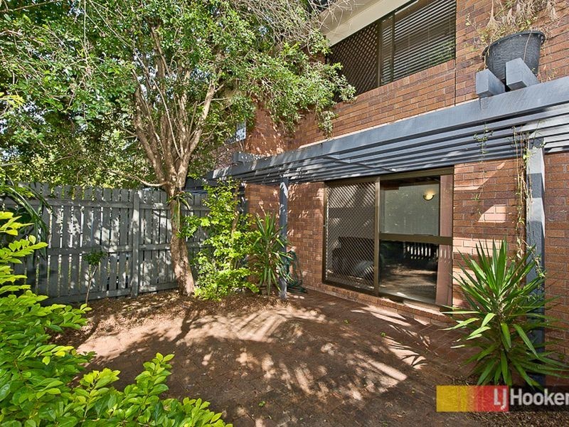 2/11 Balcara Avenue, Carseldine QLD 4034