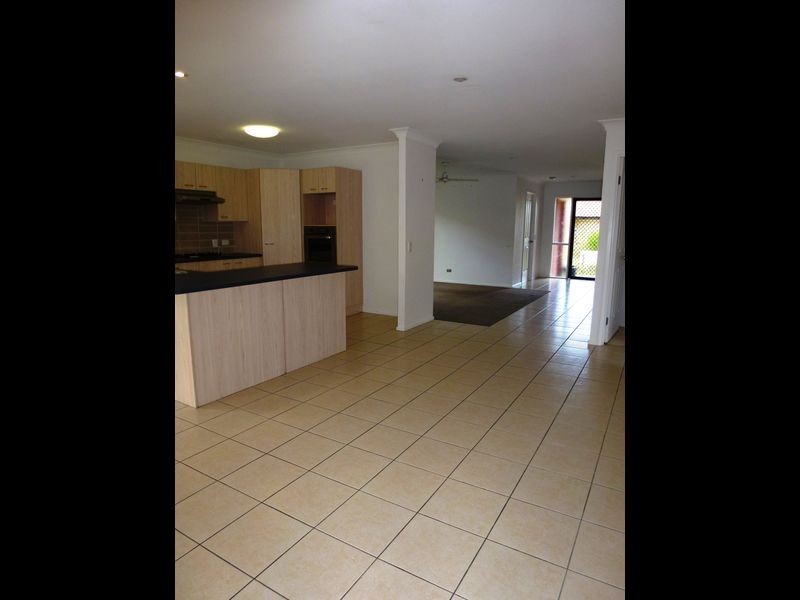21 Diamond Avenue, Kallangur QLD 4503