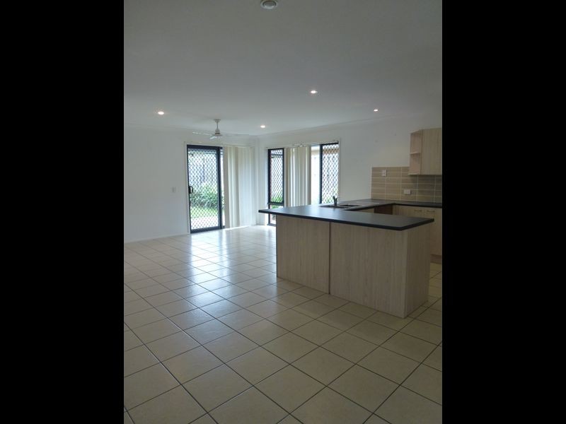 21 Diamond Avenue, Kallangur QLD 4503