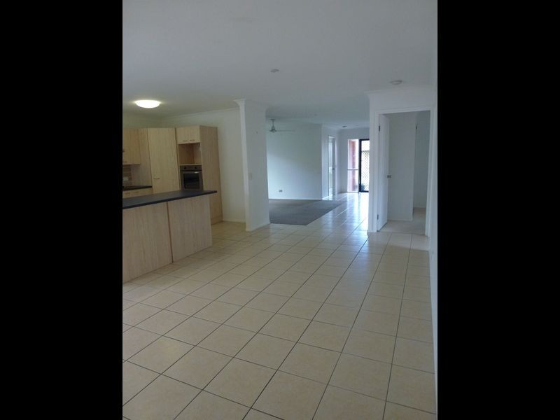 21 Diamond Avenue, Kallangur QLD 4503