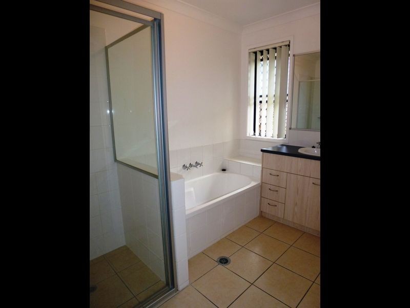 21 Diamond Avenue, Kallangur QLD 4503