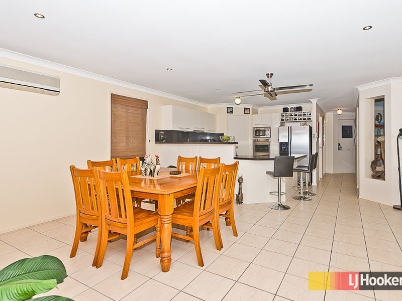 29 Snow Wood Drive, Eatons Hill QLD 4037