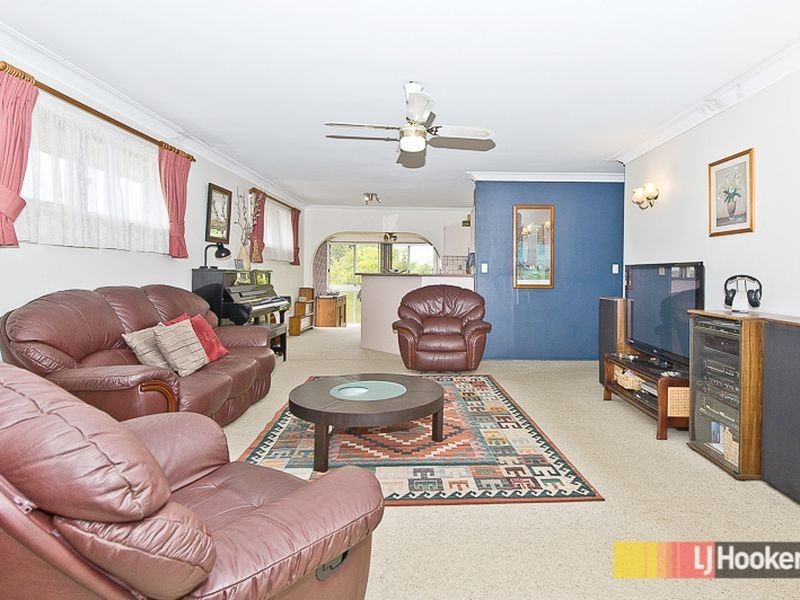 22 Pacific Street, Chermside West QLD 4032