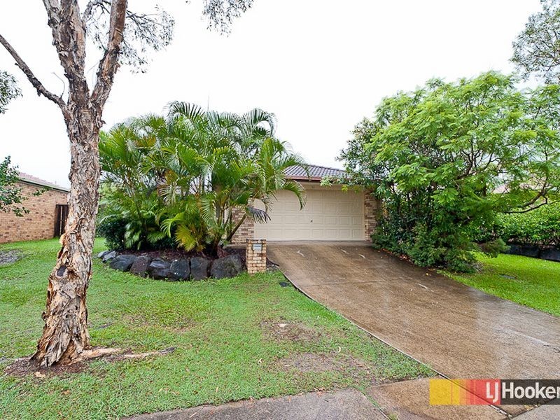 17 Azalea Crescent, Fitzgibbon QLD 4018