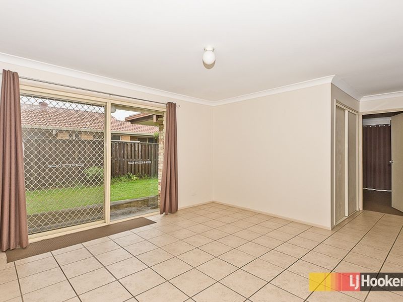 17 Azalea Crescent, Fitzgibbon QLD 4018