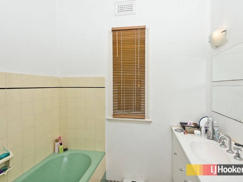 329 Rode Road, Wavell Heights QLD 4012