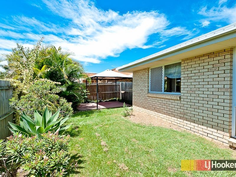 1/5 Rose Crescent, Fitzgibbon QLD 4018
