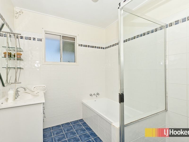 6 Pullford Street, Chermside West QLD 4032