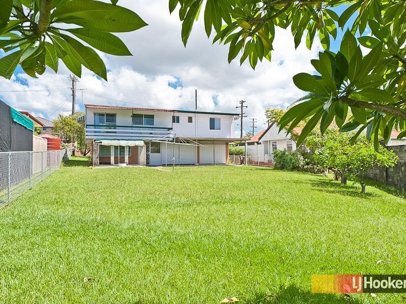 6 Pullford Street, Chermside West QLD 4032