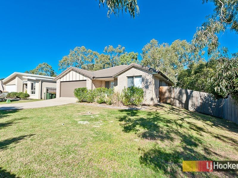 8F Whitman Street, Brighton QLD 4017