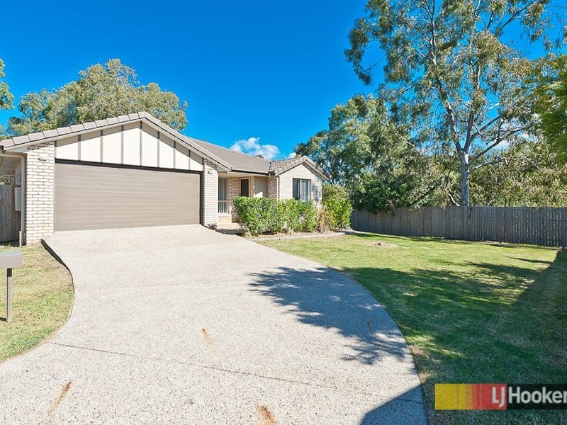 8F Whitman Street, Brighton QLD 4017