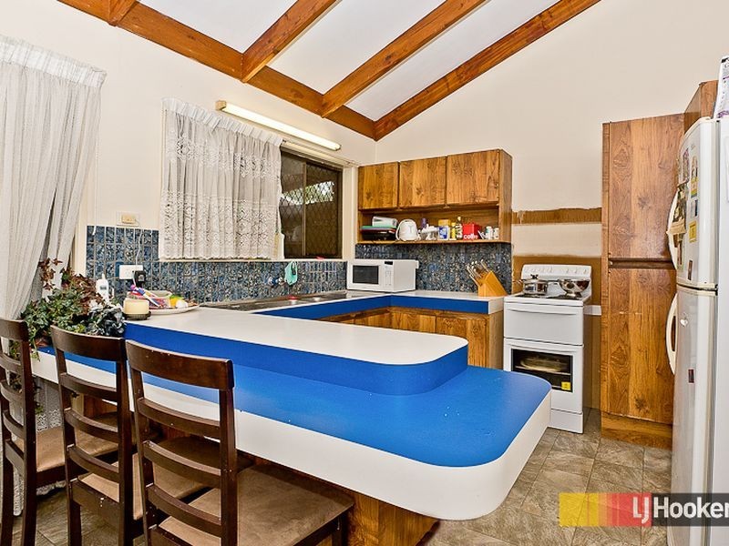 20 Whites Road, Chermside West QLD 4032