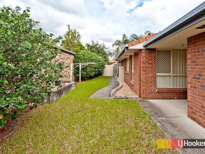 60 Azalea Crescent, Fitzgibbon QLD 4018