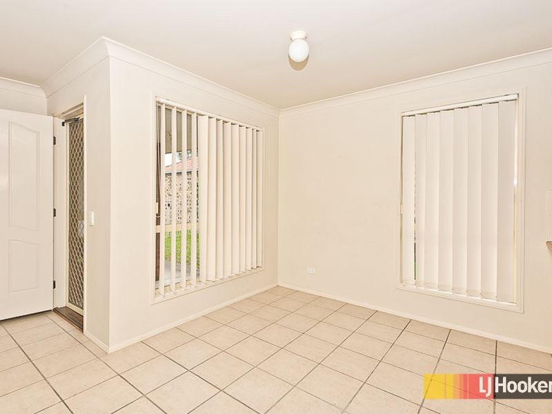 60 Azalea Crescent, Fitzgibbon QLD 4018