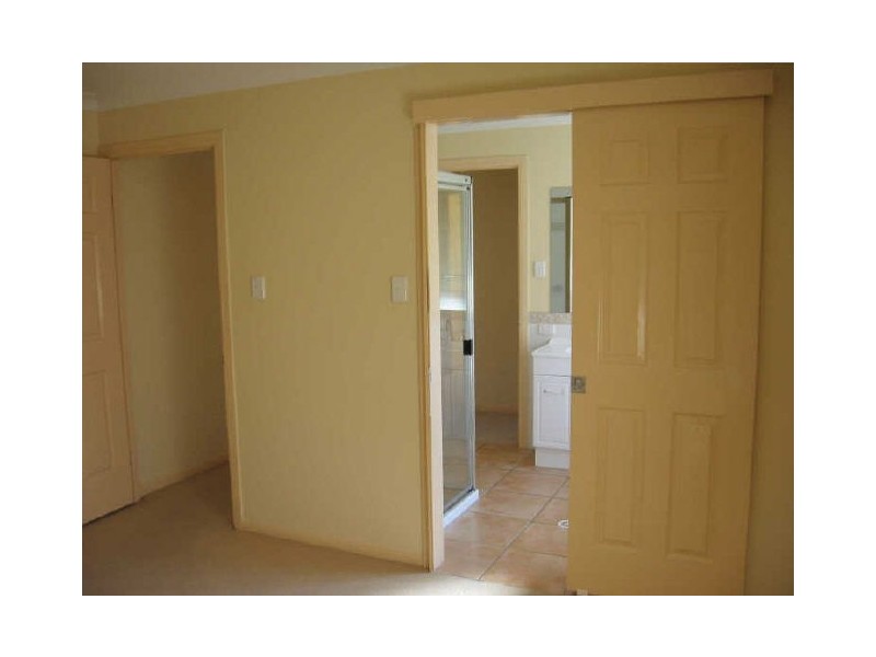 11 Fontayne Street, Aspley QLD 4034