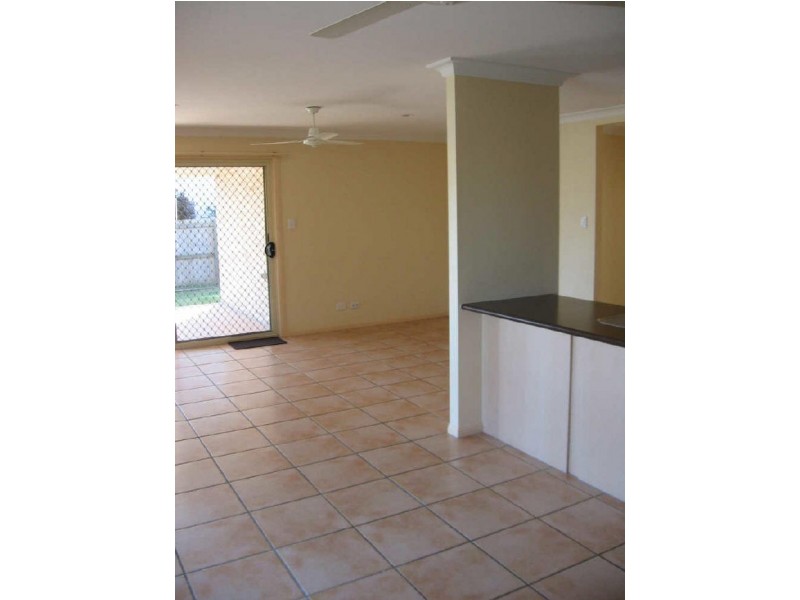 11 Fontayne Street, Aspley QLD 4034