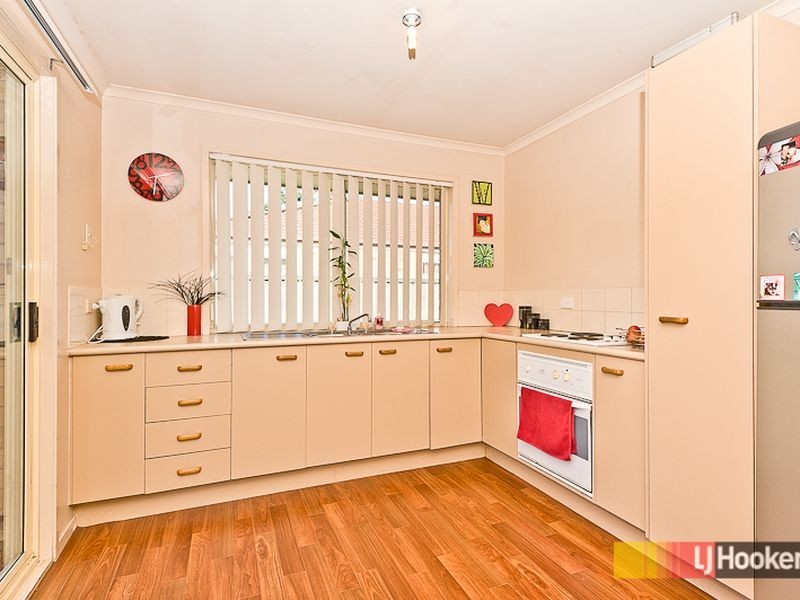 12 Apple Gum Place, Fitzgibbon QLD 4018