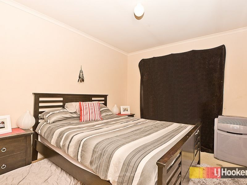 12 Apple Gum Place, Fitzgibbon QLD 4018