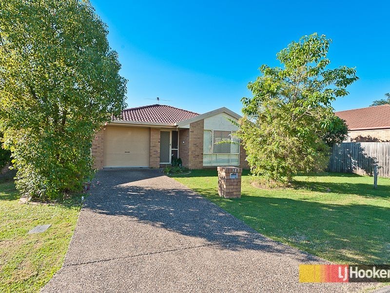 12 Apple Gum Place, Fitzgibbon QLD 4018
