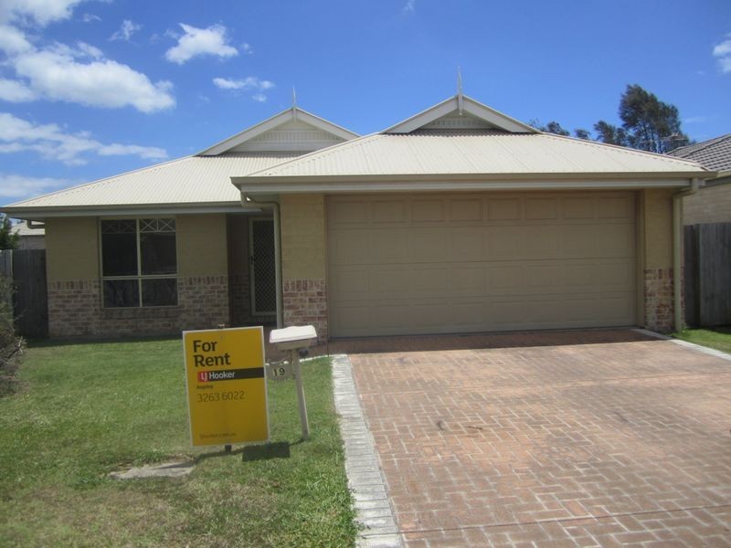 19 Heathwood Street, Taigum QLD 4018