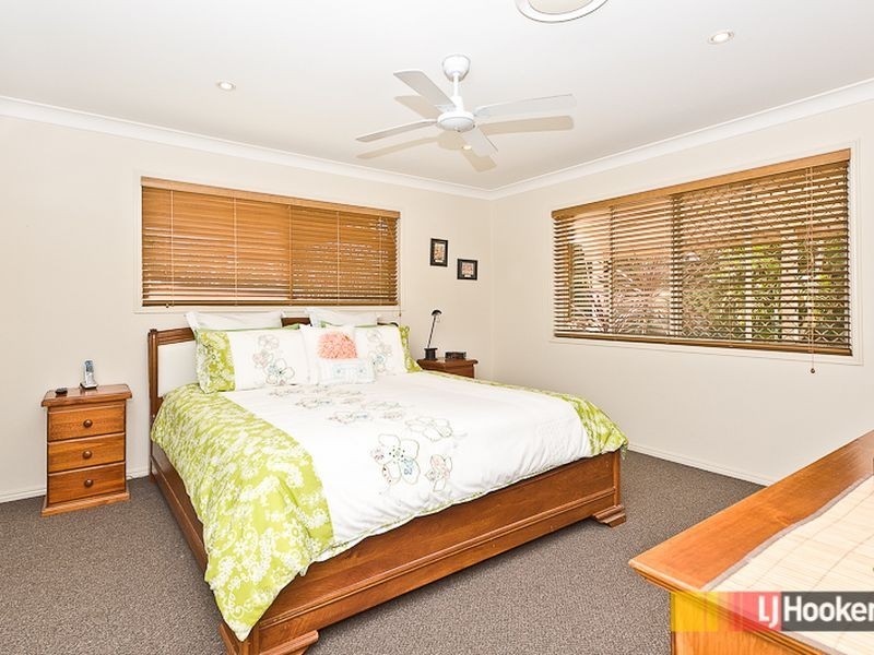 114 Faheys Road West, Albany Creek QLD 4035