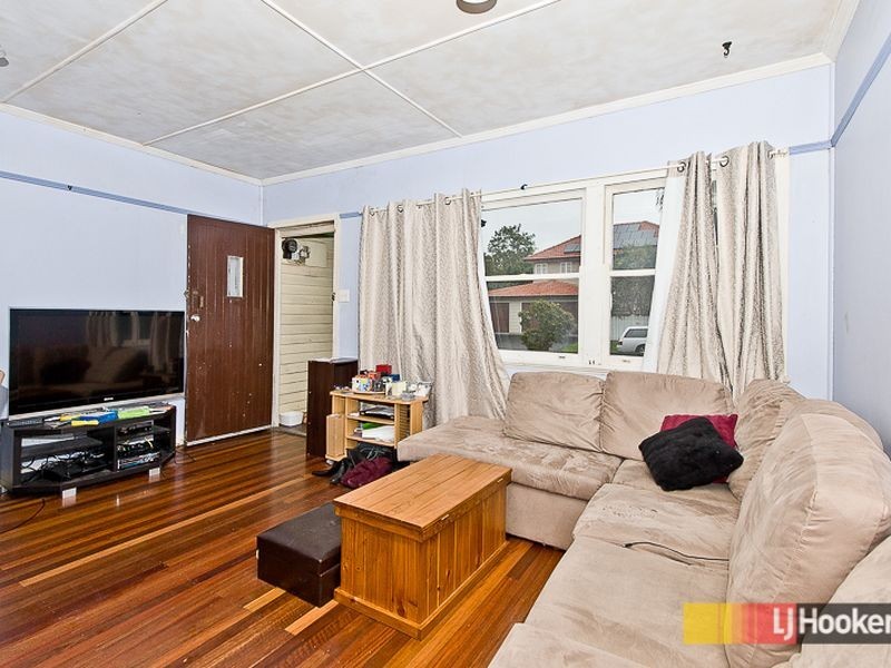 49 Unmack Street, Chermside QLD 4032