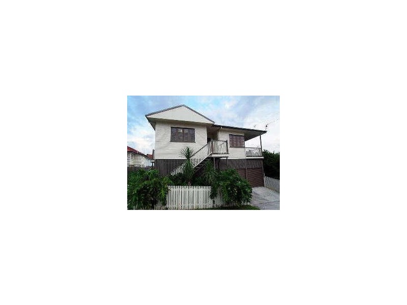 83 Pfingst Road, Wavell Heights QLD 4012