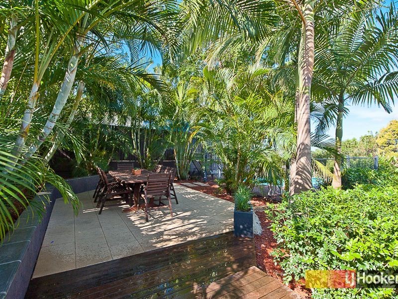 15 Eastbourne Street, Chermside West QLD 4032