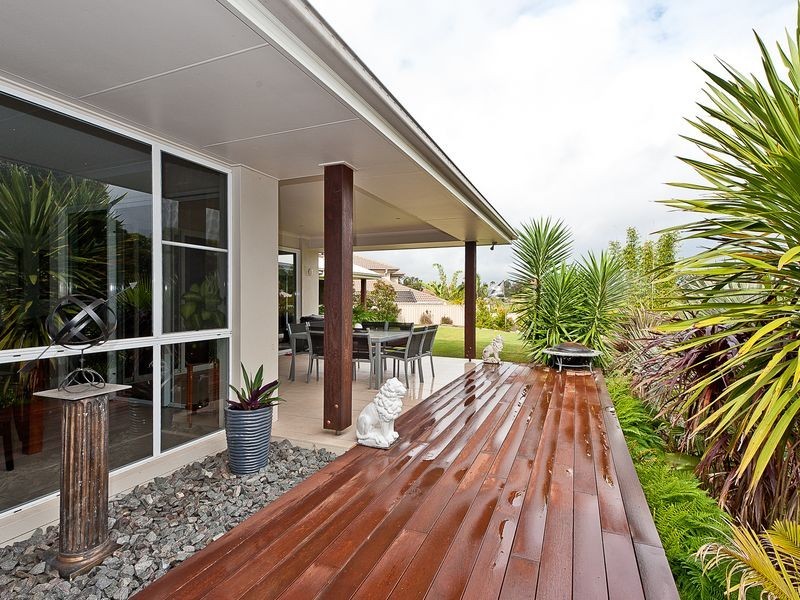 4 Colin Place, Cashmere QLD 4500