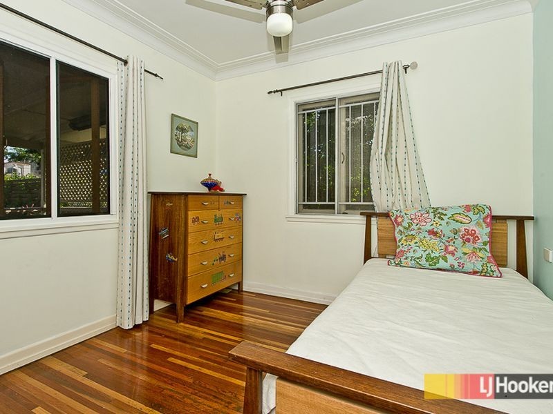 16 Simla Avenue, Geebung QLD 4034