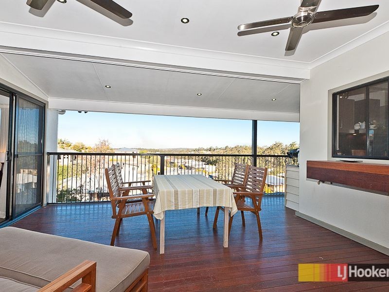 12 Roundelay Court, Eatons Hill QLD 4037