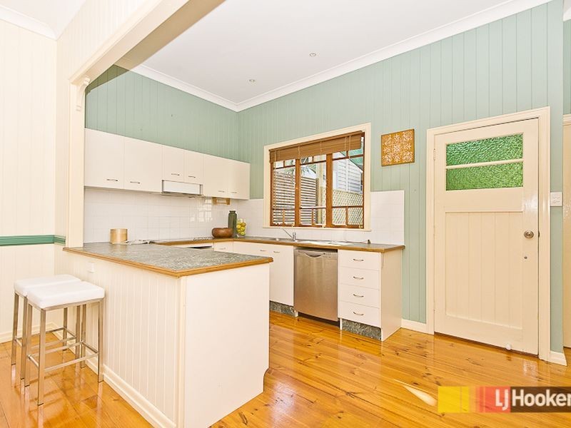 15 Jeffcott Street, Wavell Heights QLD 4012