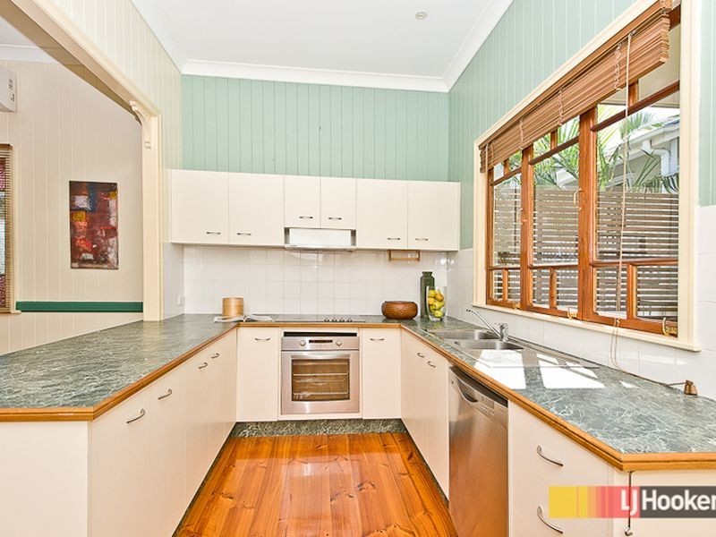 15 Jeffcott Street, Wavell Heights QLD 4012