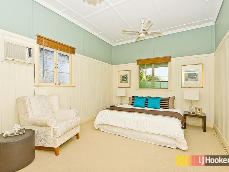 15 Jeffcott Street, Wavell Heights QLD 4012