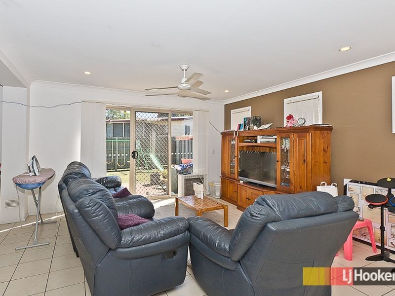 18 Acacia Crescent, Kallangur QLD 4503