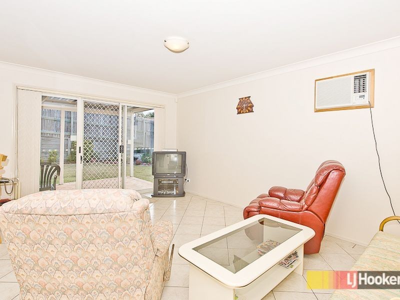 72 Streisand Drive, Mcdowall QLD 4053