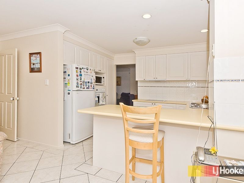 72 Streisand Drive, Mcdowall QLD 4053