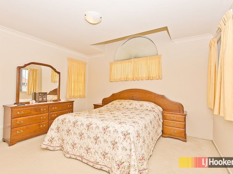 72 Streisand Drive, Mcdowall QLD 4053