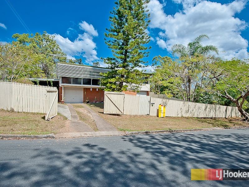 23 Pylara Crescent, Ferny Hills QLD 4055