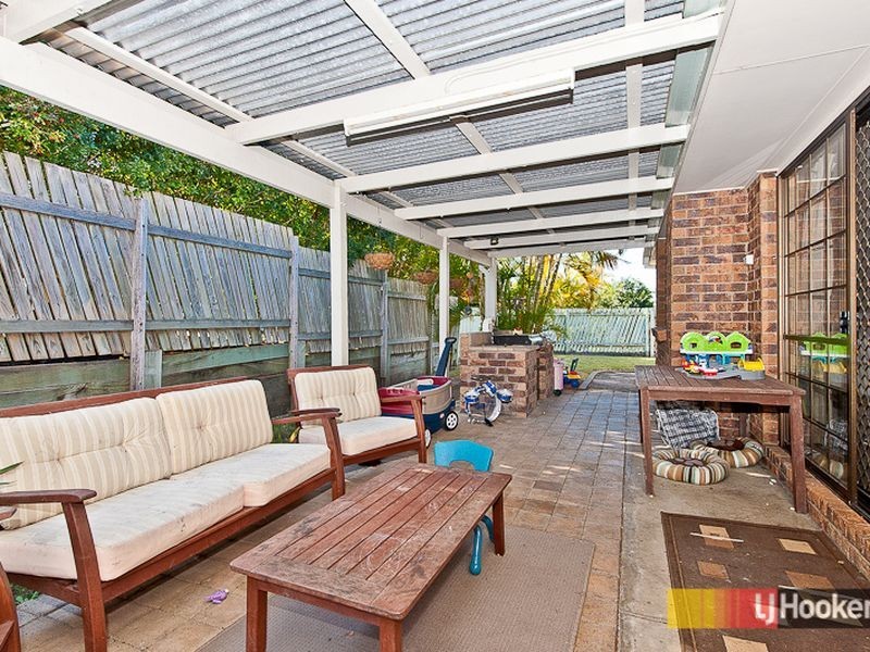 1 Eucalyptus Place, Albany Creek QLD 4035